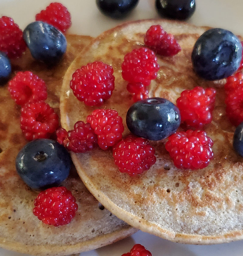 Healthy Oatmeal Banana Pancakes